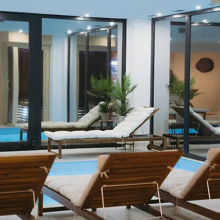 シャレー Woodlander Mountain House