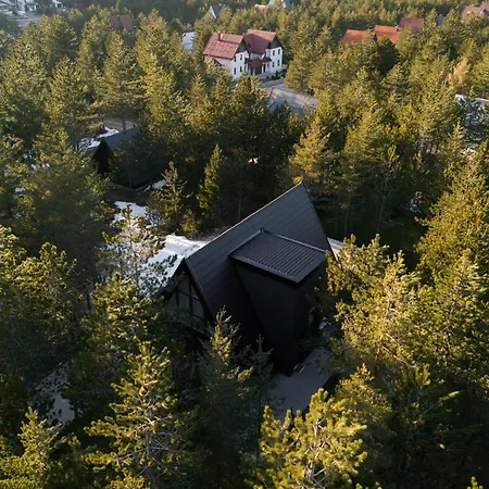 בקתה Woodlander Mountain House